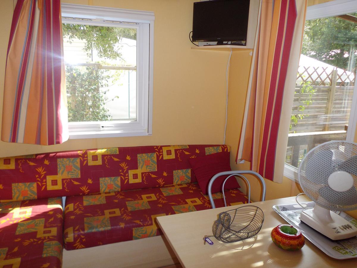 Le Cigalon Mobilhom Hotel Orgnac-lʼAven Екстериор снимка
